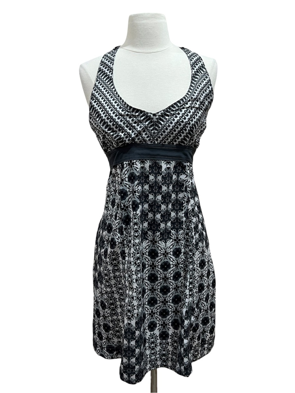 Athleta Pack Everywhere Black, Grey and White Geometric Pattern Halter Dress 4P